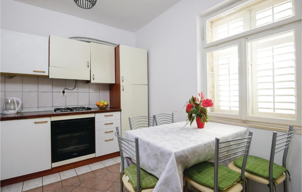 4 Bedroom Lovely Home In Zuljana Žuljana Exterior foto